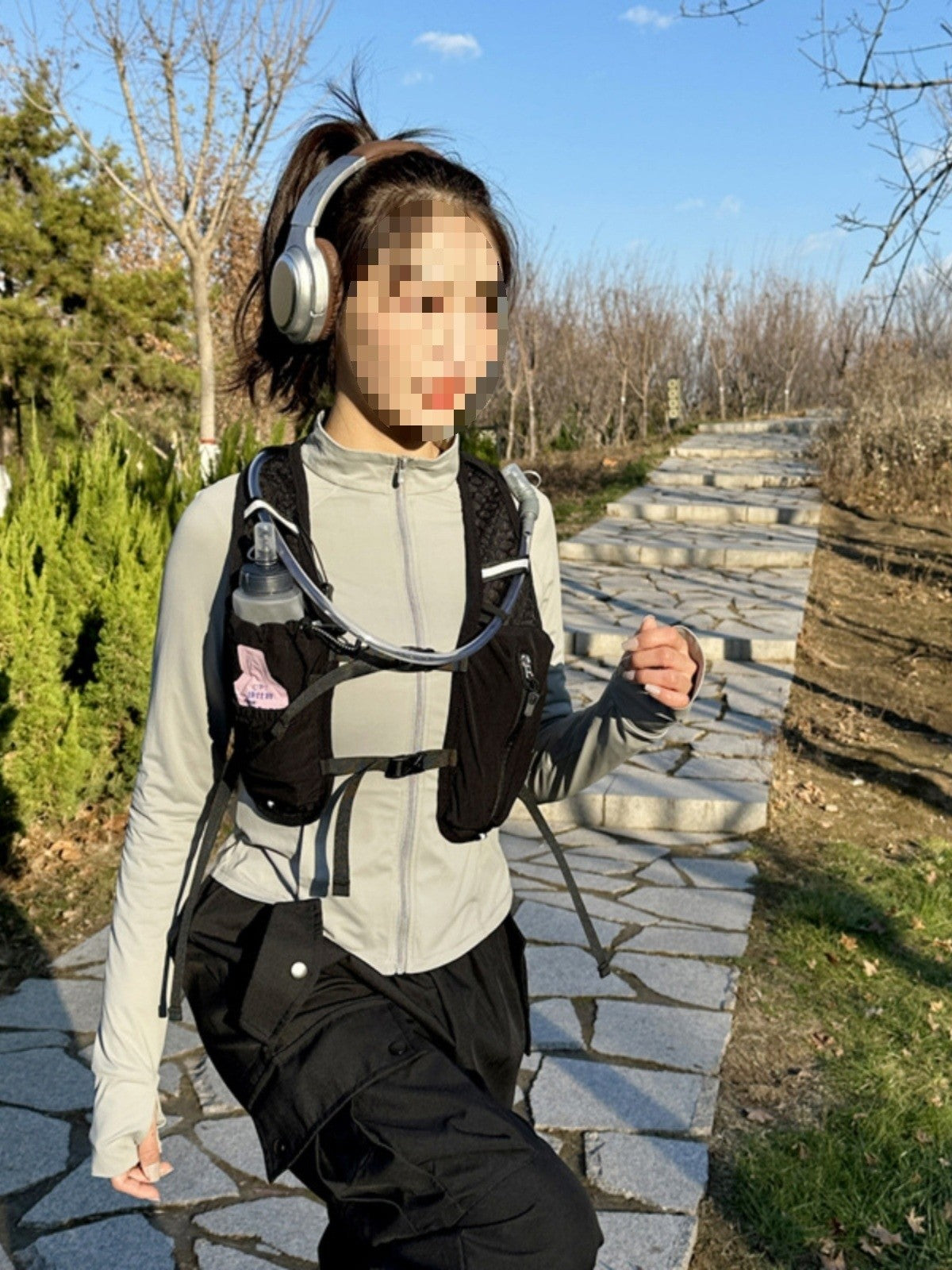 Avelor Outdoor Utility Vest Bag