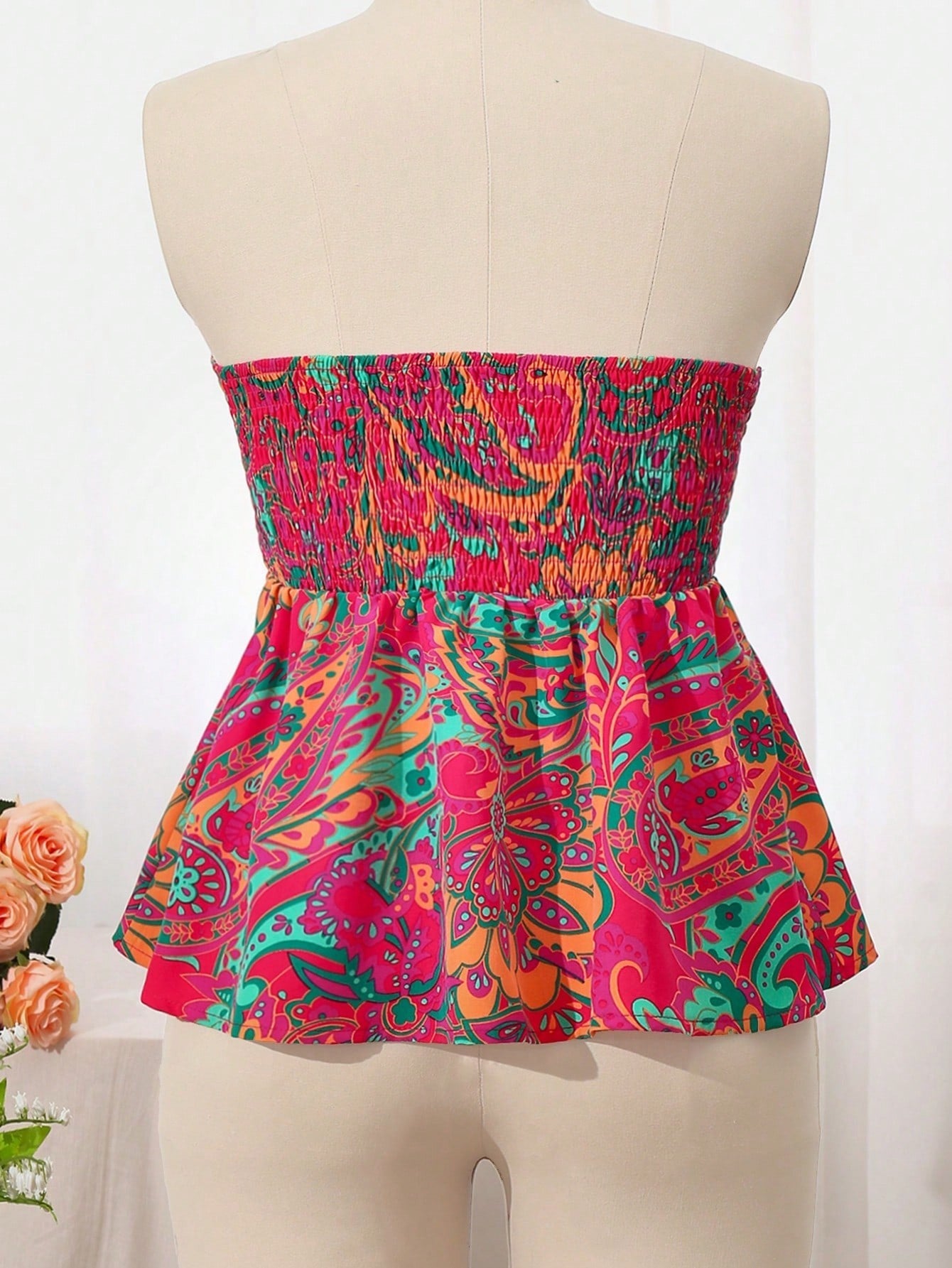 Elaris Floral Strapless Top